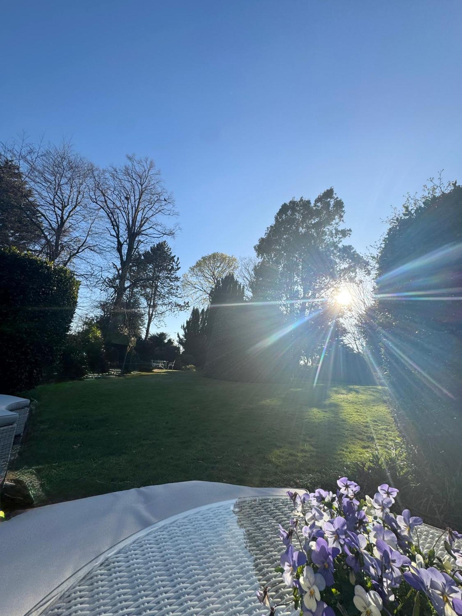 Thornton House Private Country House Thornton Hough Entire House Sleeps 6 Wirral Eksteriør billede