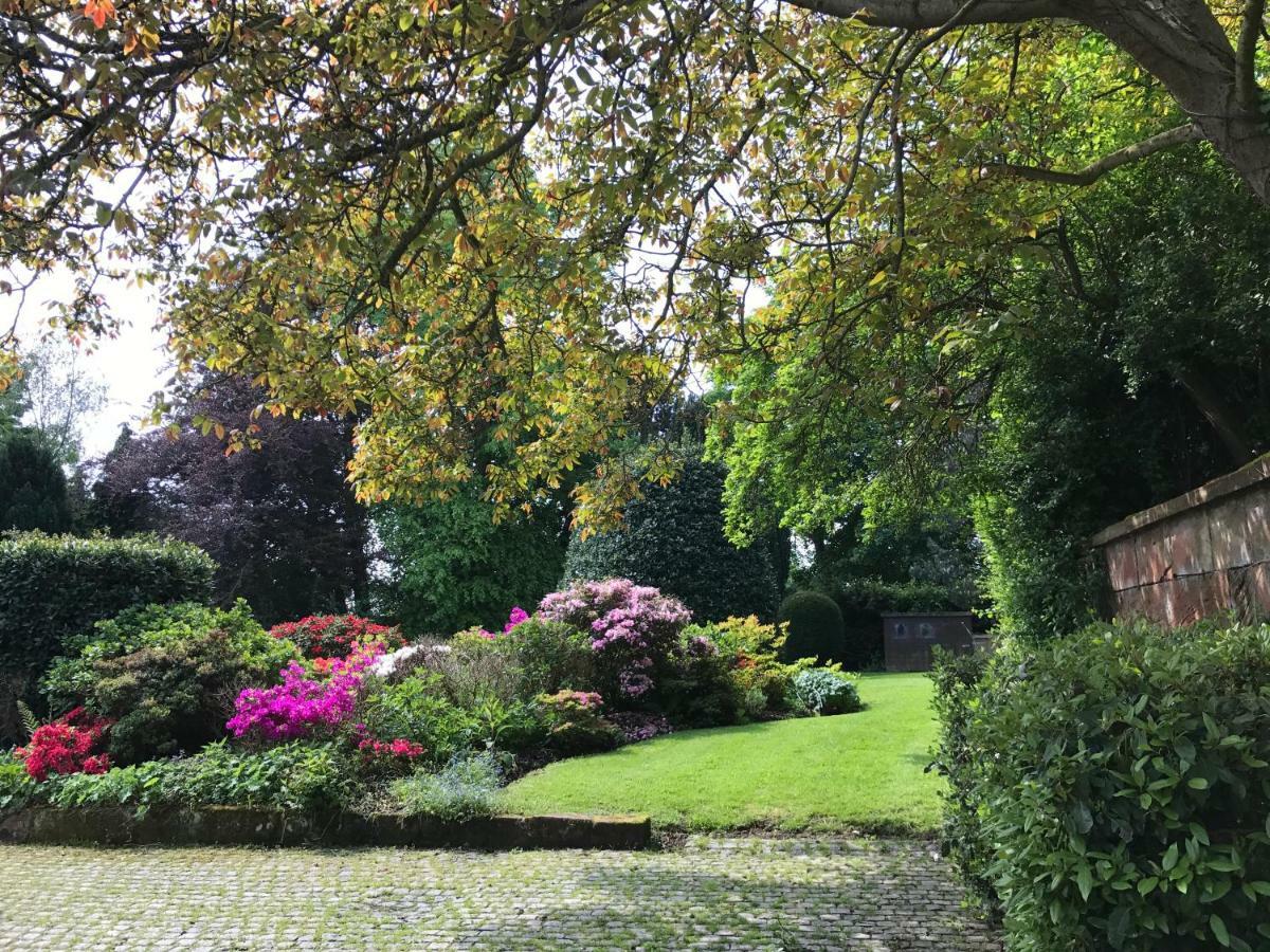 Thornton House Private Country House Thornton Hough Entire House Sleeps 6 Wirral Eksteriør billede